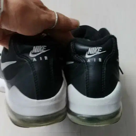 [BUNJANG] Nike Air Sneakers 230mm / 나이키에어 운동화 230mm
