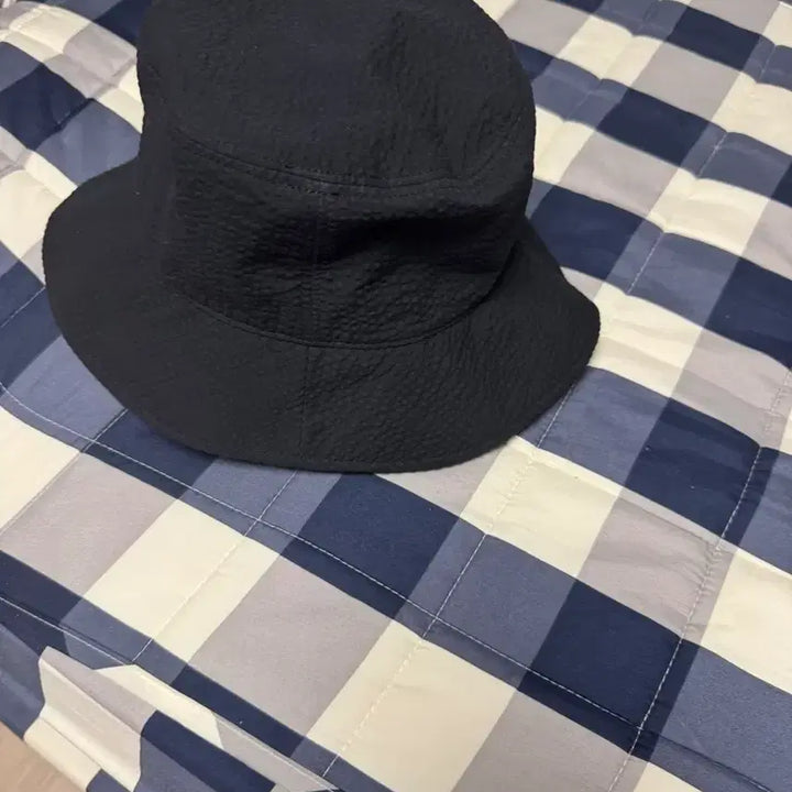 [BUNJANG] Customellow Zipper Bucket Hat / 커스텀멜로우 지퍼 버키햇
