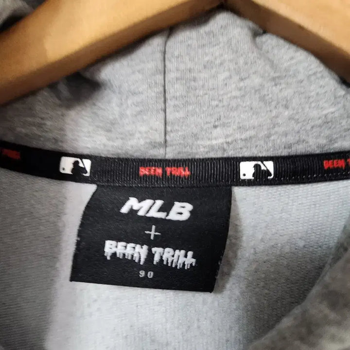 [BUNJANG] MLB Hooded Short-Sleeve T-Shirt / 179A [90] MLB 엠엘비 후드 반팔 티셔츠