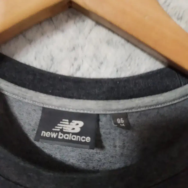 [BUNJANG] New Balance Unisex Short Sleeve T-Shirt / 180A [M] 뉴발란스 공용 반팔 티셔츠