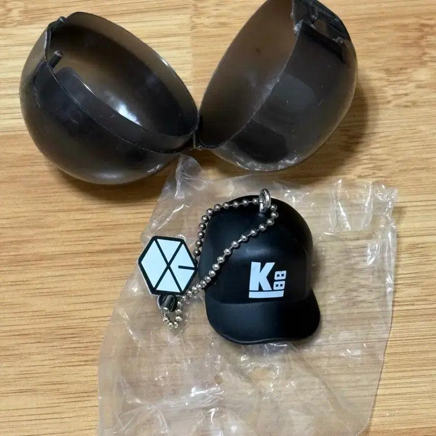 [BUNJANG] EXO Kai Hat Keyring / 엑소 exo 카이 모자 키링