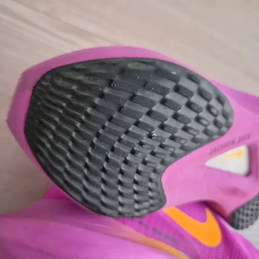 [BUNJANG] Nike Woman Zoom Fly 5 Hyper Violet 240 / 나이키우먼 줌 플라이 5 하이퍼 바이올렛 240