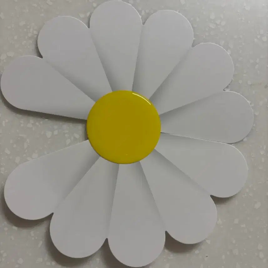 [SOLD OUT] 지디 팸키트 데이지