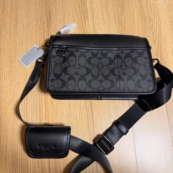 [SOLD OUT] 코치 coach시그니처 패턴 크로스백