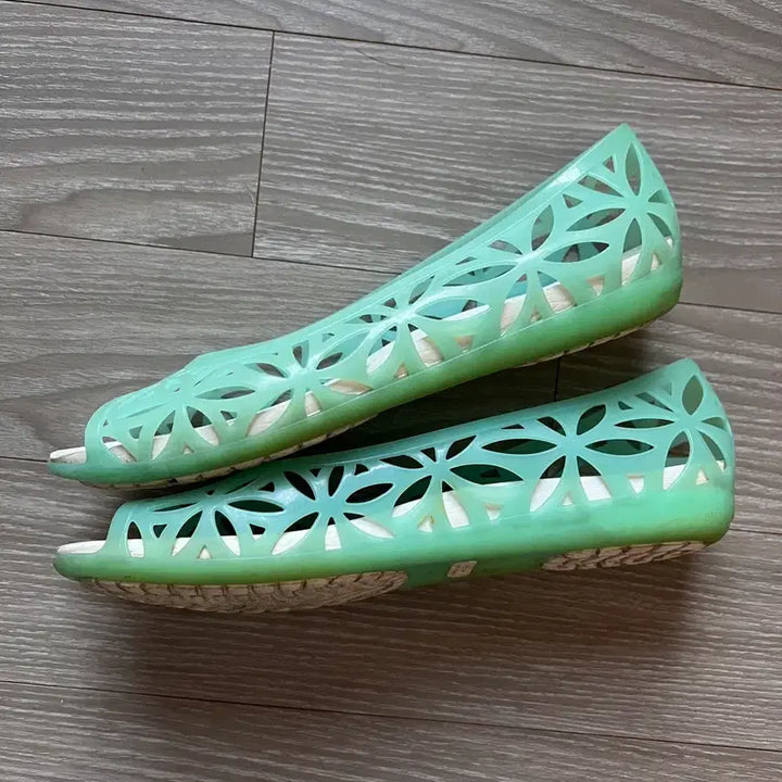 [BUNJANG] Crocs Mint Jelly Flat Shoes Sandals Iconic Comfort / 크록스 민트 젤리플랫슈즈샌들 아이코닉 컴포트 8
