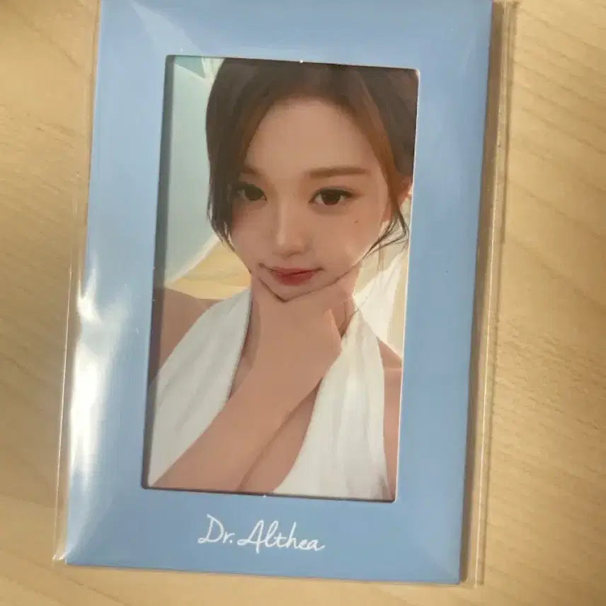 [BUNJANG] Dr.Althea Jang Wonyoung Photocard Sealed / 닥터엘시아 장원영 포토카드 미개봉 양도 판매