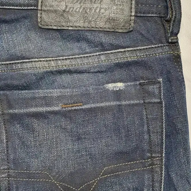 [BUNJANG] DIESEL 디젤 ZATHAN 자탄 워싱 데님 W28 L30 / DIESEL 디젤 ZATHAN 자탄 워싱 데님 W28 L30