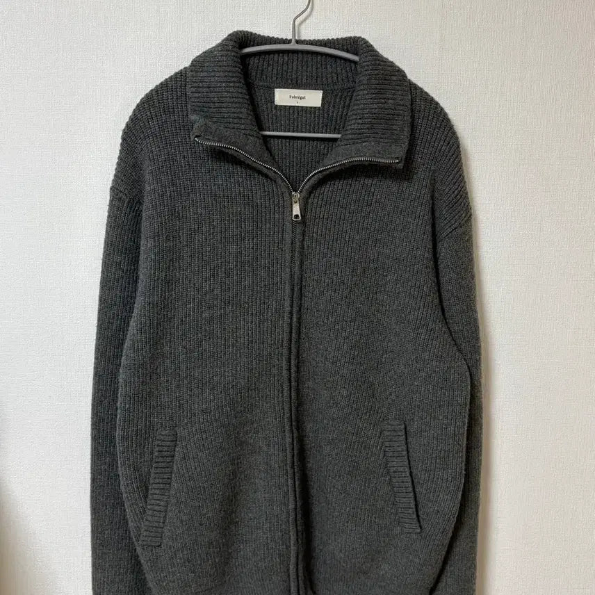 [BUNJANG] Fabrega Aaron Wool Zip-up Knit Charcoal / [3] 파브레가 아론 울 집업 니트 차콜