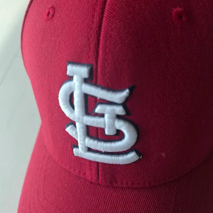[BUNJANG] MLB Red Cap (59 XL) / MLB모자(59 XL)