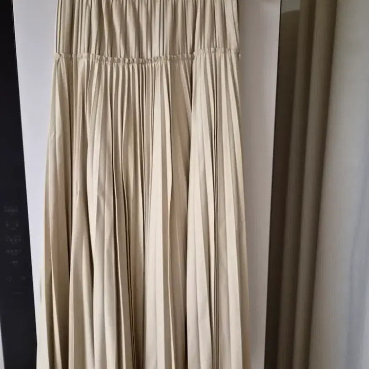 [BUNJANG] MINE Leather Skirt / MINE 레더 스커트