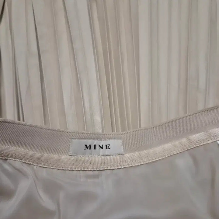 [BUNJANG] MINE Leather Skirt / MINE 레더 스커트
