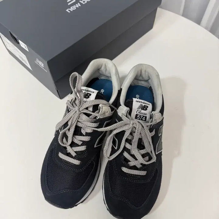 [BUNJANG] New Balance 574 Black Sneakers 255mm / 뉴발란스 Class 574 블랙 스니커즈 255