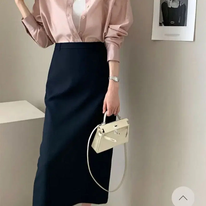 [SOLD OUT] 데일리룩 더로우벨트스커트 판매(네이비, s사이즈)