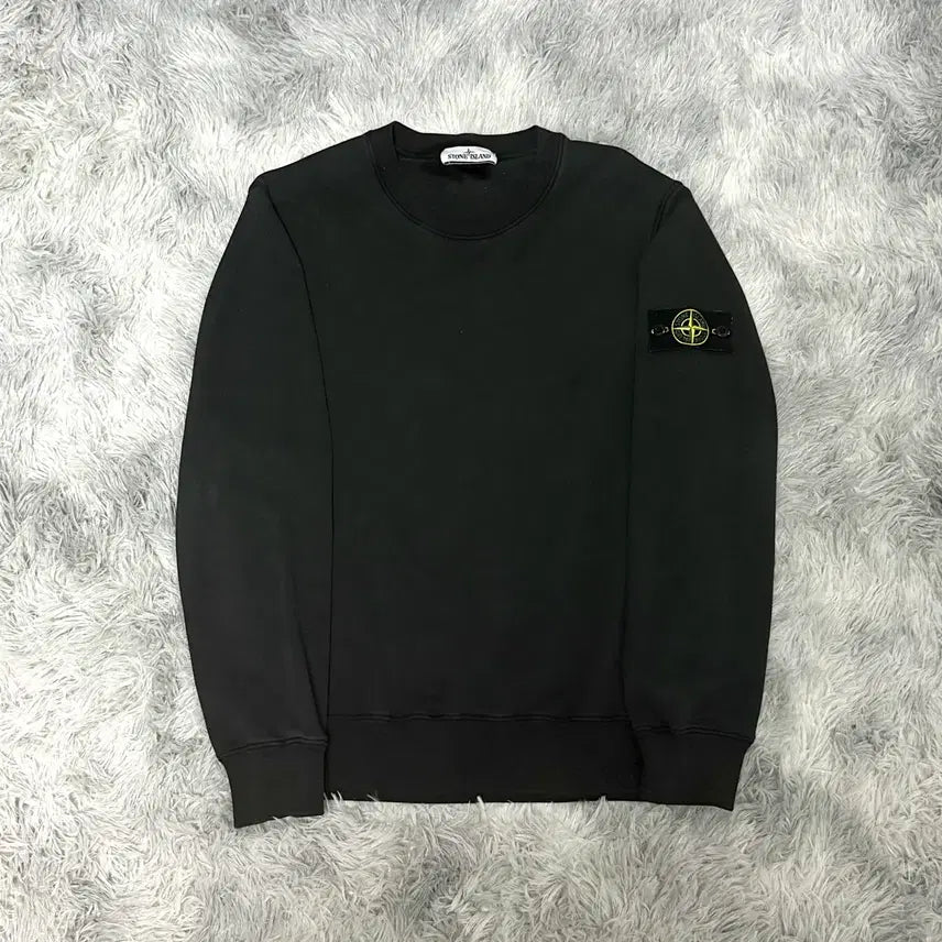 [SOLD OUT] [M size] 스톤아일랜드 맨투맨 블랙