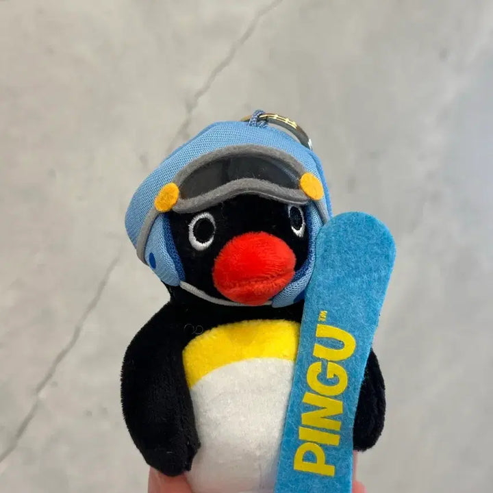 [BUNJANG] Pingu Snowboard Doll Keyring / 핑구 스노우보드 인형 키링