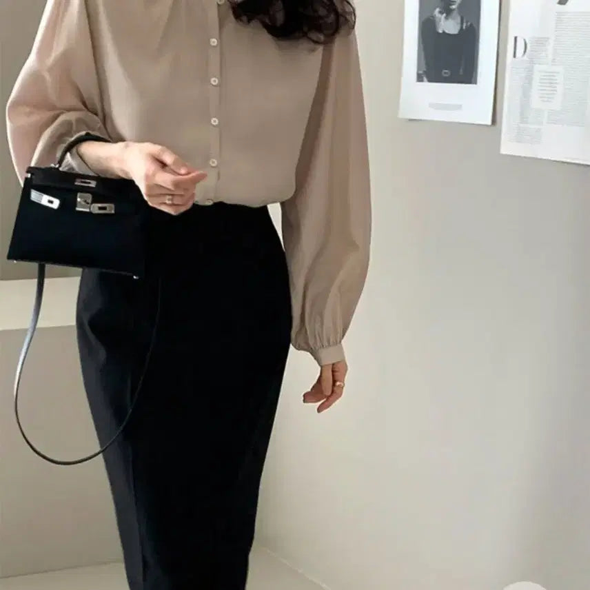 [SOLD OUT] 데일리룩 더로우 슬릿스커트 판매(블랙, s사이즈)