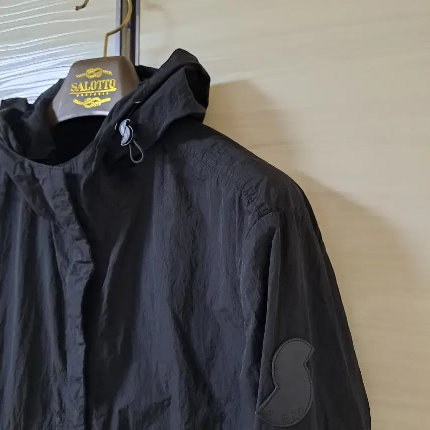 [SOLD OUT] 시에로 여성바람막이