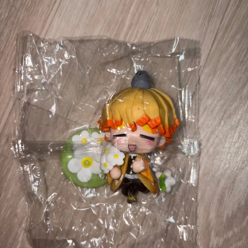 [BUNJANG] Demon Slayer Zenitsu Figure / (일괄)귀멸의 칼날 피규어 기유, 젠이츠