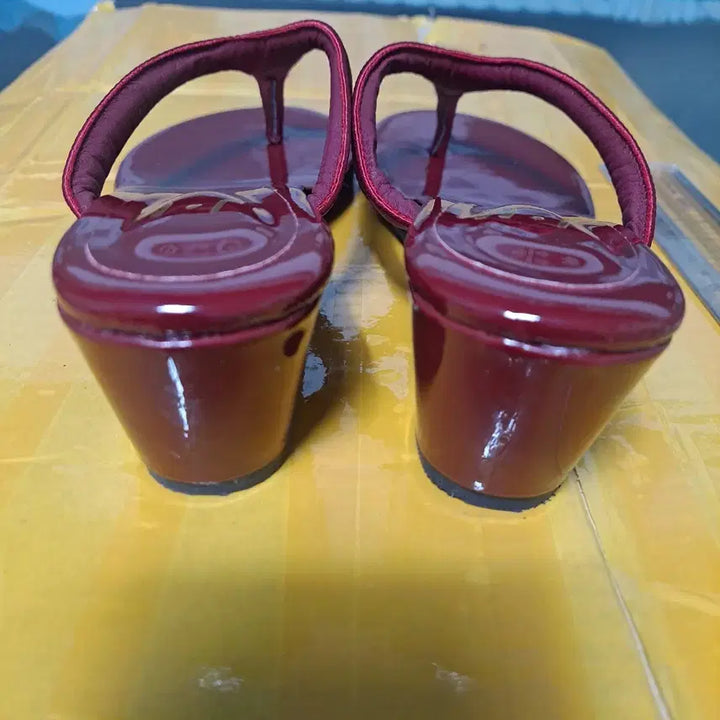 [BUNJANG] J.M Burgundy Thong Slippers Women&