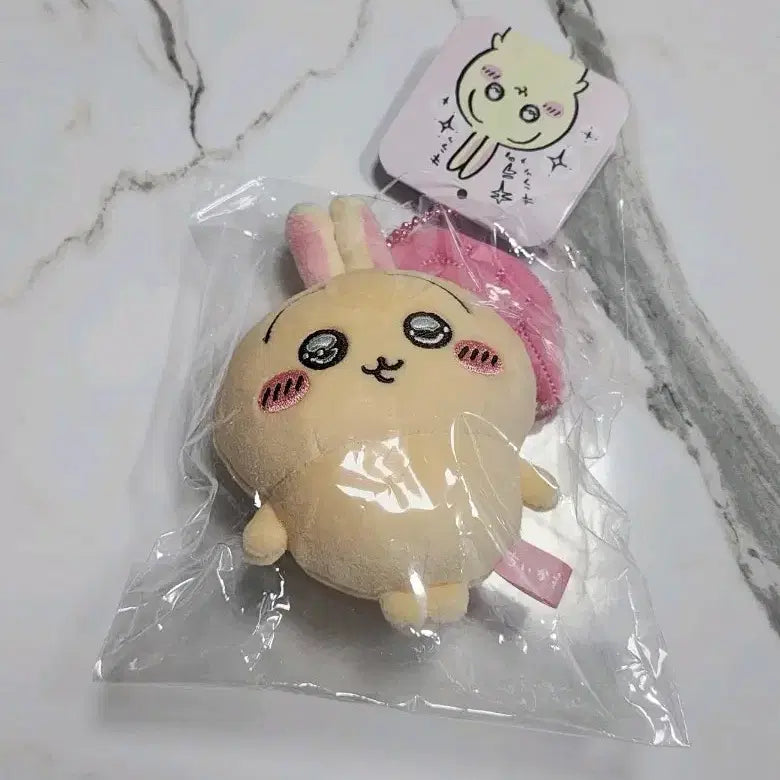[BUNJANG] Chiikawa Usagi Clear Eye Mascot Plush / 치이카와 우사기 초롱눈 또렷한 눈 마스코트 인형