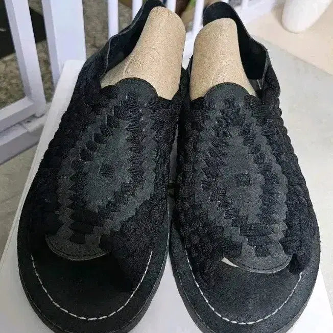[BUNJANG] Chubasco Sandals (260) / 츄바스코 샌들 (260)
