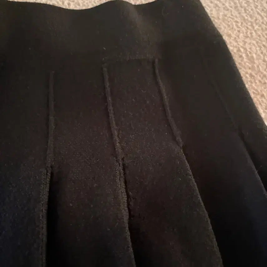 [BUNJANG] Black Pleated Knit Mini Skirt / 검정 플리츠 니트 미니스커트