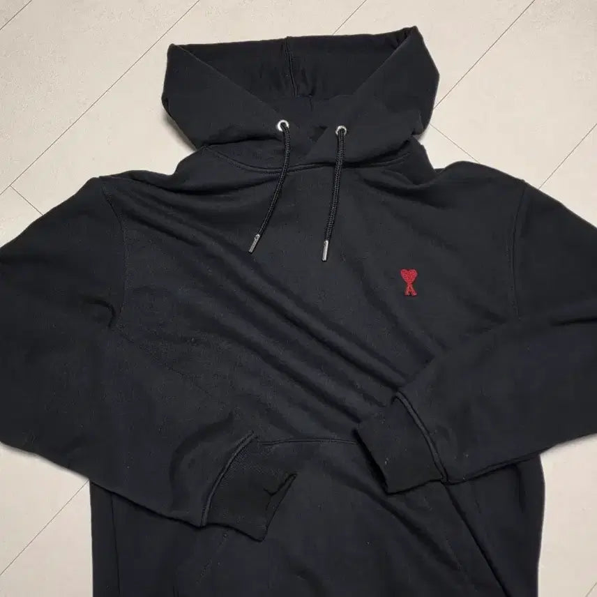 [BUNJANG] AMi Small Heart Black Hoodie L / 아미 스몰 하트 블랙 후드티 L 정품