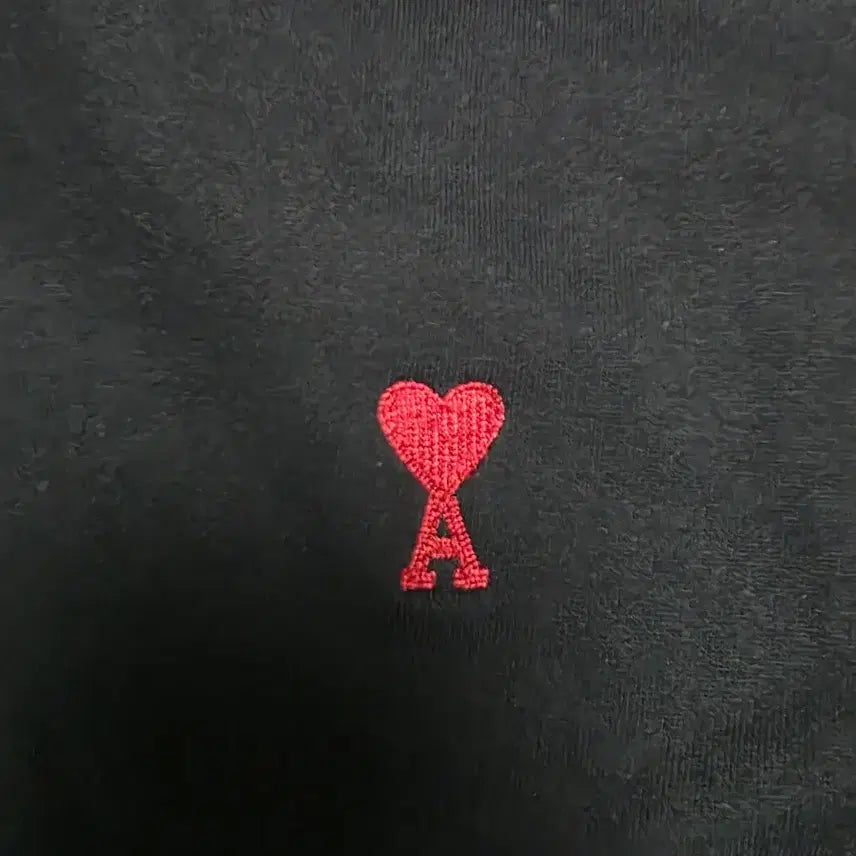 [BUNJANG] AMi Small Heart Black Hoodie L / 아미 스몰 하트 블랙 후드티 L 정품