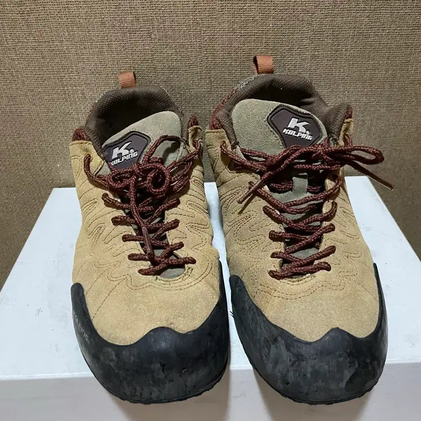 [BUNJANG] Kolping Suede Hiking Shoes / 250) Kolping 등산화 / 스웨이드 운동화 / 작업화