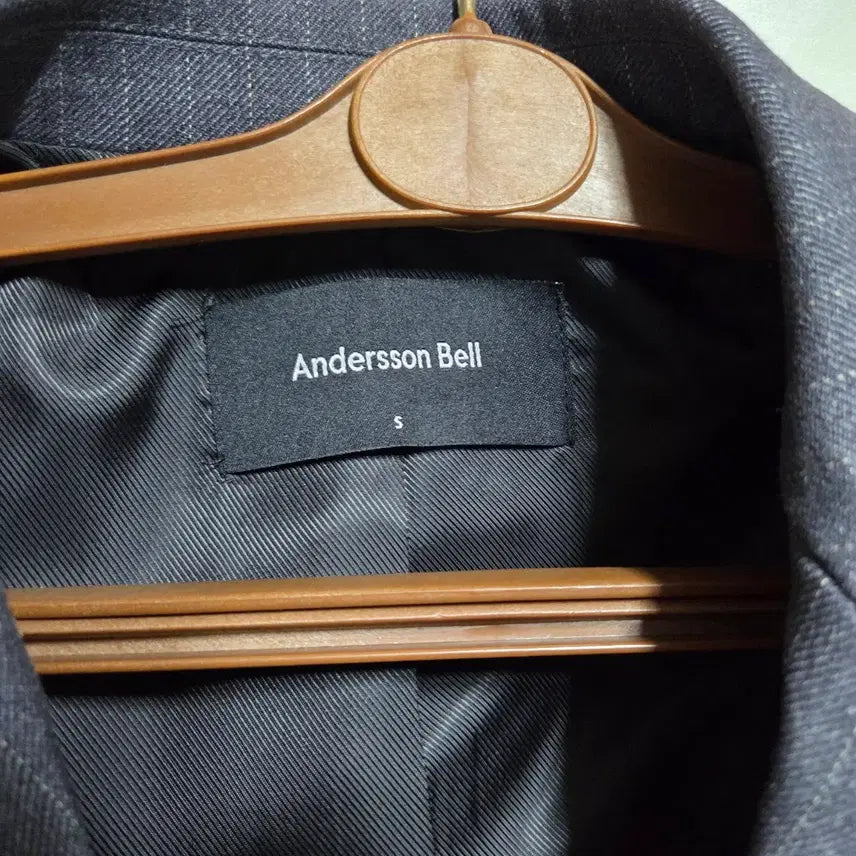 [BUNJANG] Andersson Bell Stripe Double-Button Jacket / 앤더슨벨 스트라이프 더블 버튼 자켓