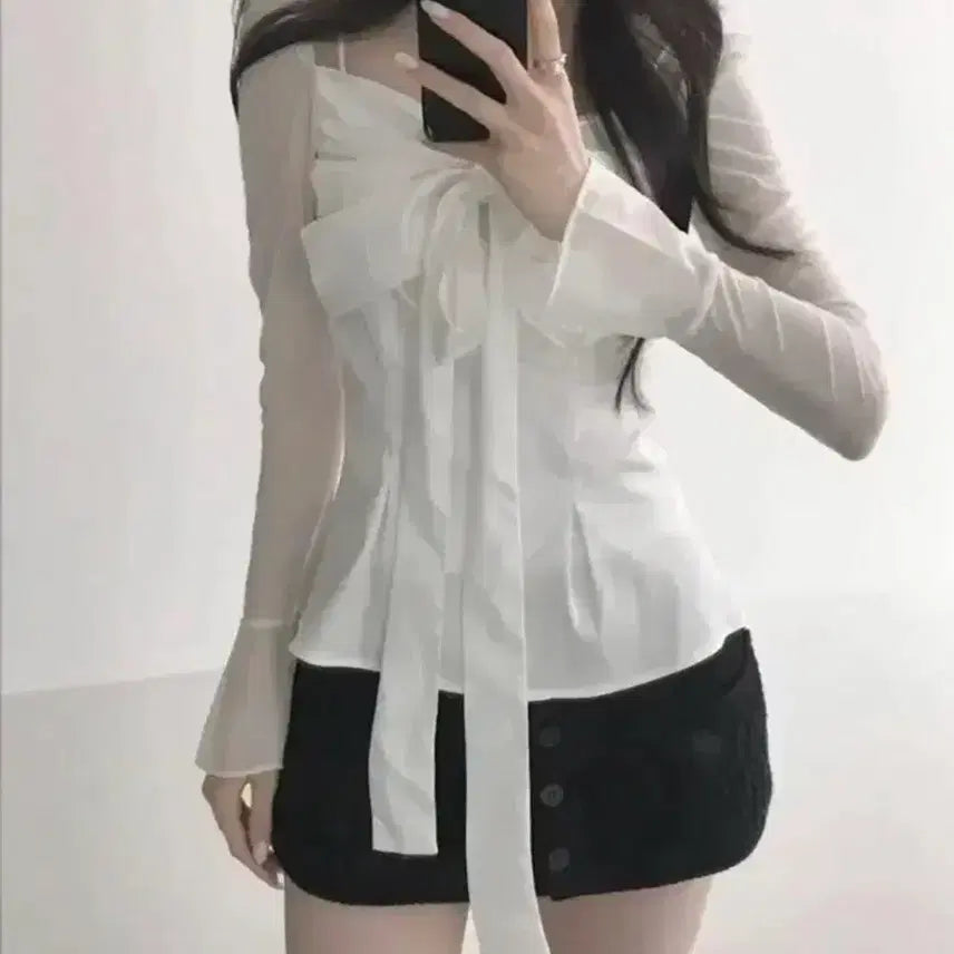 [BUNJANG] Hilda Gohee Blouse White / 힐다 고희블라우스 화이트