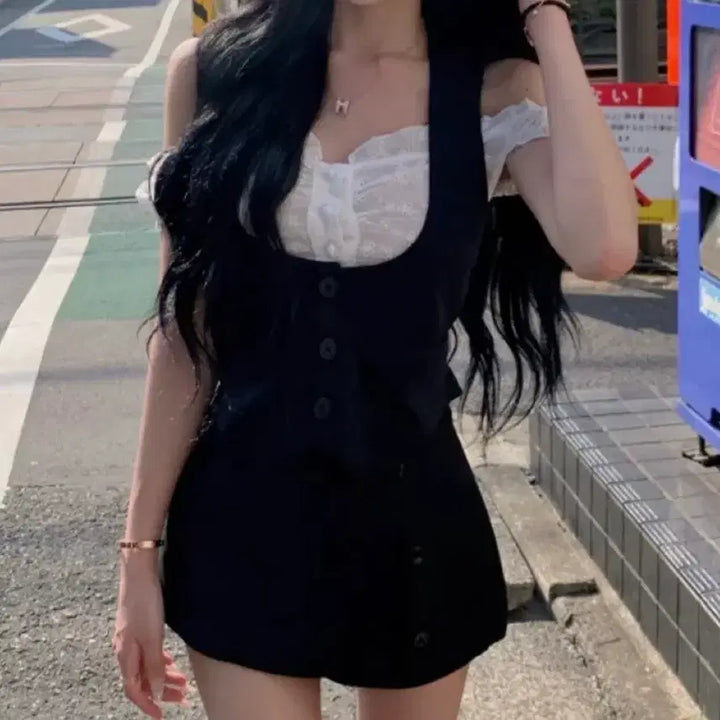 [BUNJANG] Lowellry Two-Way Crop Vest &amp; Off-Shoulder Blouse Set / 조끼 베스트 + 오프숄더 블라우스 세트