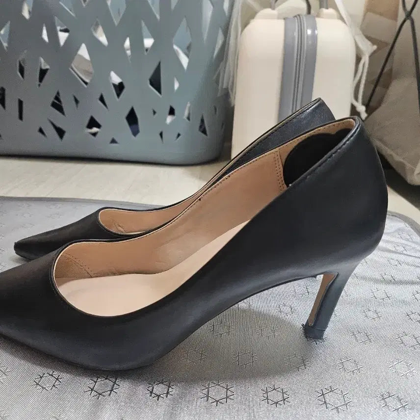 [BUNJANG] Shoopen Black Heels 235mm / 슈펜 검정 힐 235mm