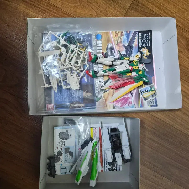 [SOLD OUT] hg 윙건담 페니체,메테오 호퍼