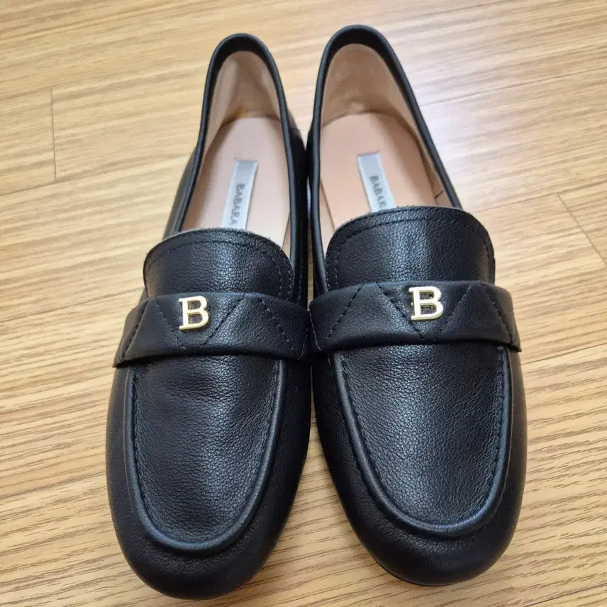 [BUNJANG] Barbara Daily Quilted Band Loafers / 바바라 데일리 퀼팅 밴드 로퍼 AAG540BK
