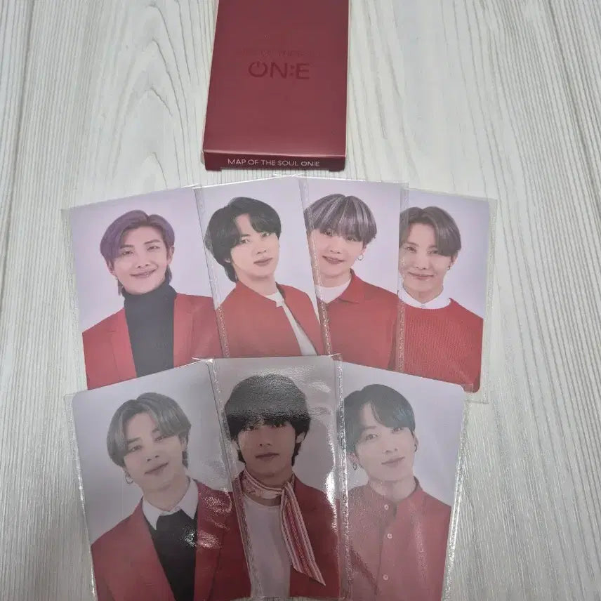 [BUNJANG] BTS Map of the Soul ON:E Photocard Set / 방탄소년단 맵오브더솔 원 포토북 및 포토카드(2set)