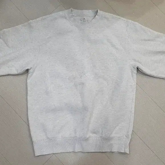 [BUNJANG] Uniqlo M Size Fleece Sweatshirt / 유니클로 맨투맨 : 사이즈 M