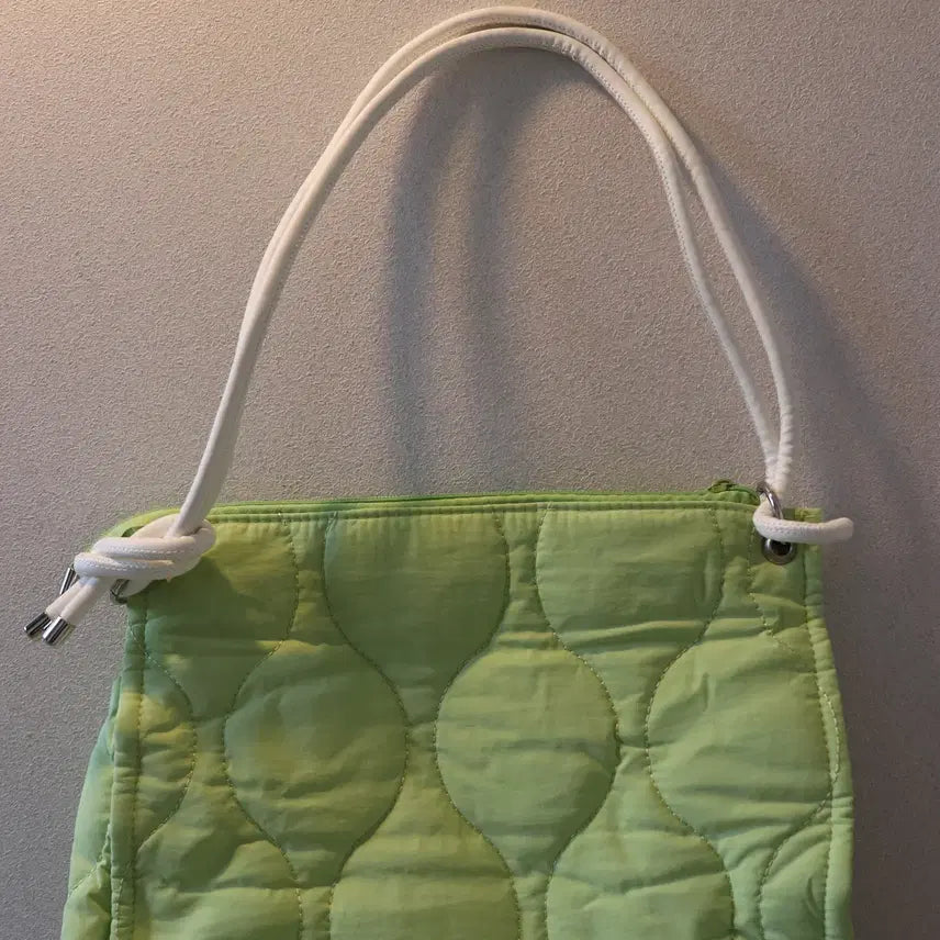 [BUNJANG] Crayon Shin-chan Quilted Shoulder Bag / 새상품) 짱구 퀼팅 가방