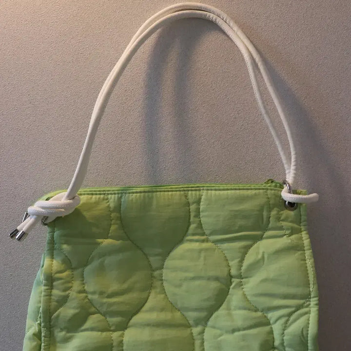 [BUNJANG] Crayon Shin-chan Quilted Shoulder Bag / 새상품) 짱구 퀼팅 가방