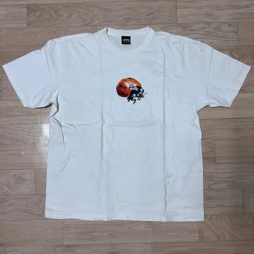 [SOLD OUT] [XL]스투시 레이디 버그 티셔츠 화이트