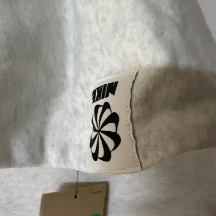 [SOLD OUT] 나이키 회색 후드티 (새상품)