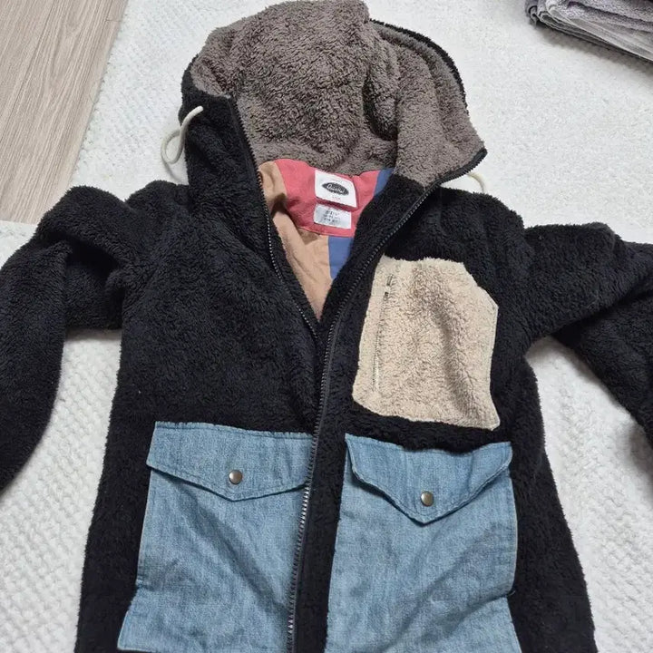 [SOLD OUT] 콰이어티스트 헤비 플리스 집업 파카 (후리스) M (~4/27까지 판매)