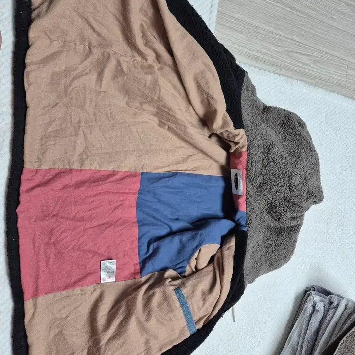 [SOLD OUT] 콰이어티스트 헤비 플리스 집업 파카 (후리스) M (~4/27까지 판매)
