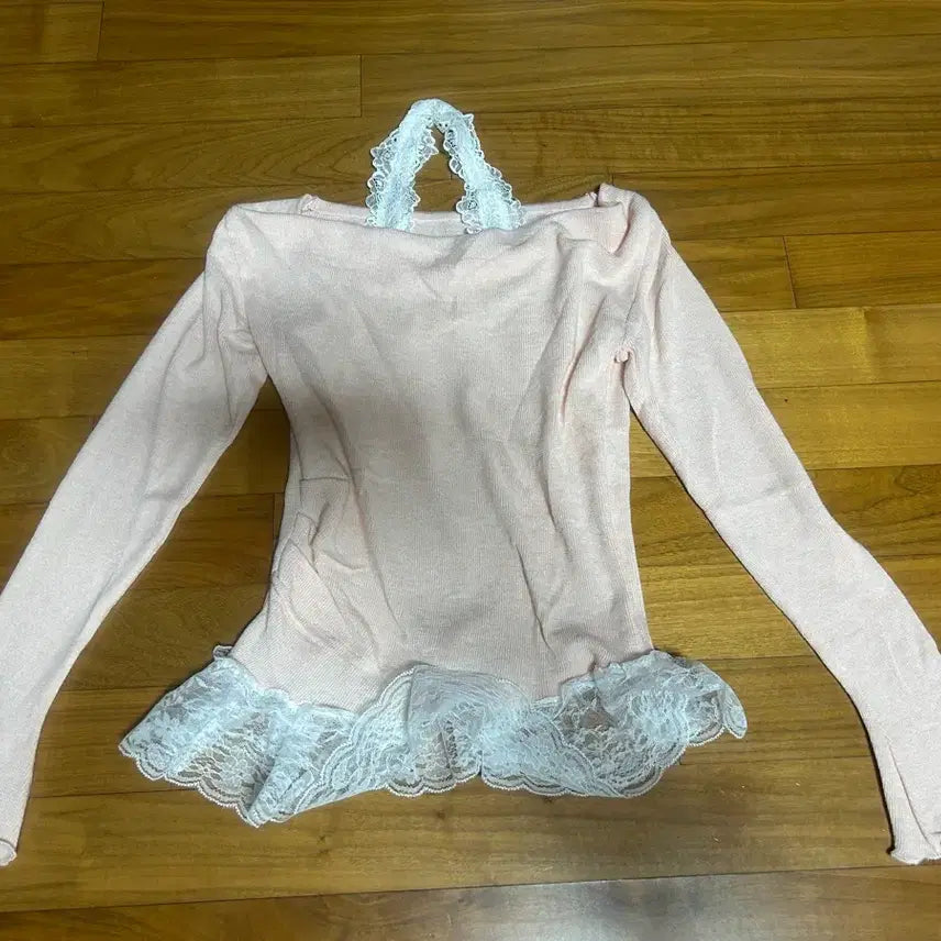 [BUNJANG] Pink Lace Long Sleeve T-Shirt / 레이스 핑크 긴팔 티셔츠