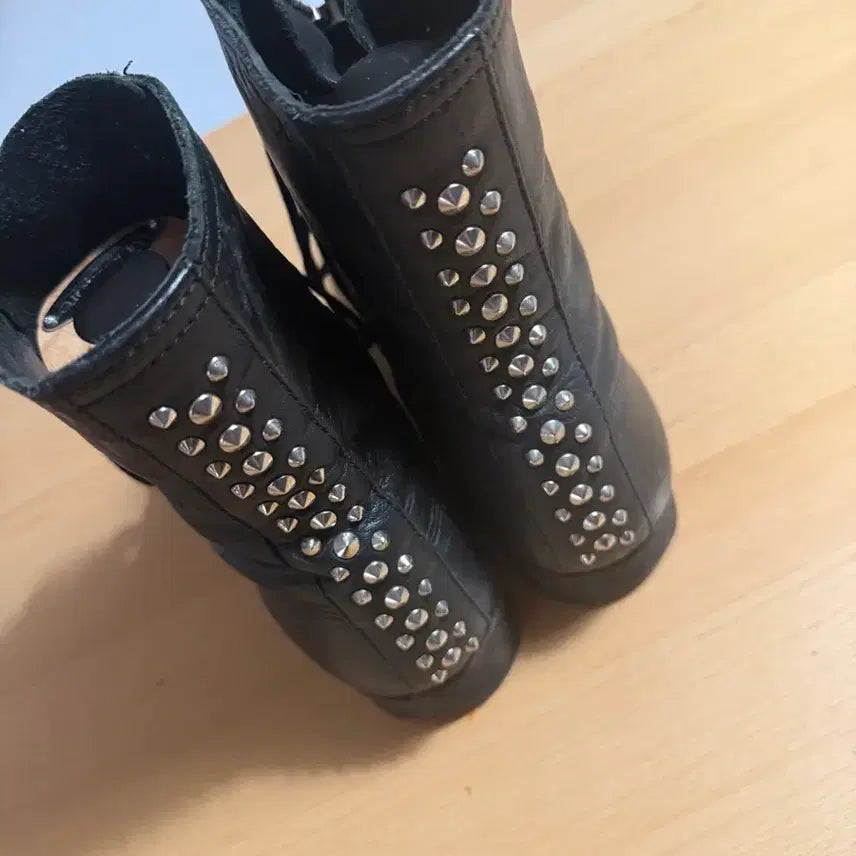 [BUNJANG] Undercover Studded Boots / 언더커버 스터드 부츠