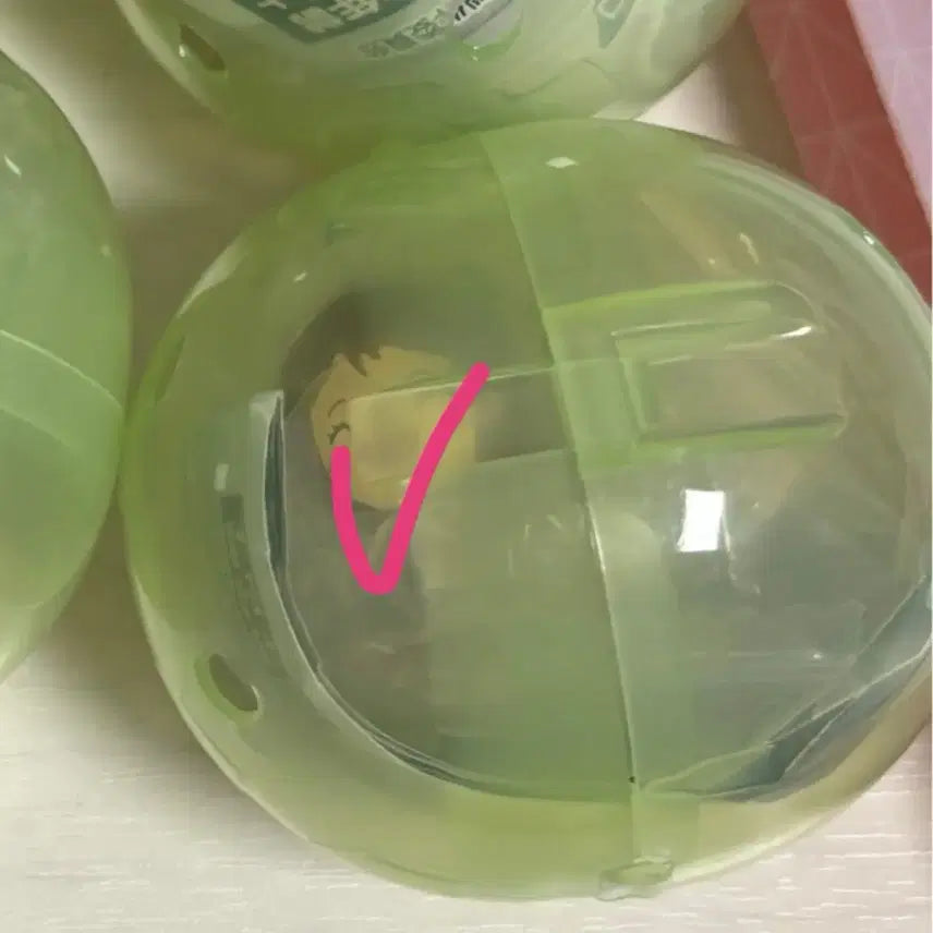 [SOLD OUT] 히로아카 나히아 메지루시 가챠 키링 우라라카 오챠코