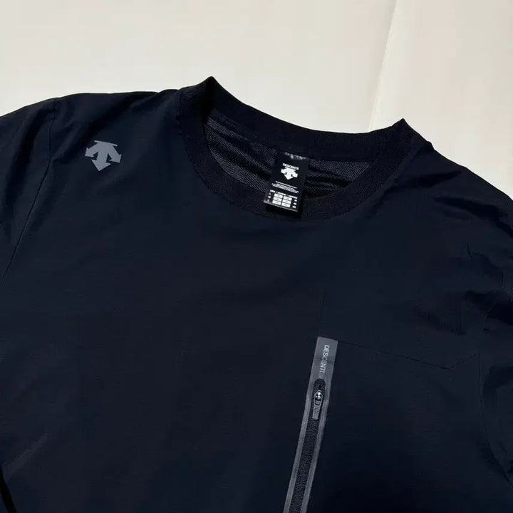 [BUNJANG] Descente Pocket Woven Windbreaker Sweatshirt (100) / (상태SS,판매14) 데상트 포켓 우븐 바람막이 맨투맨 100