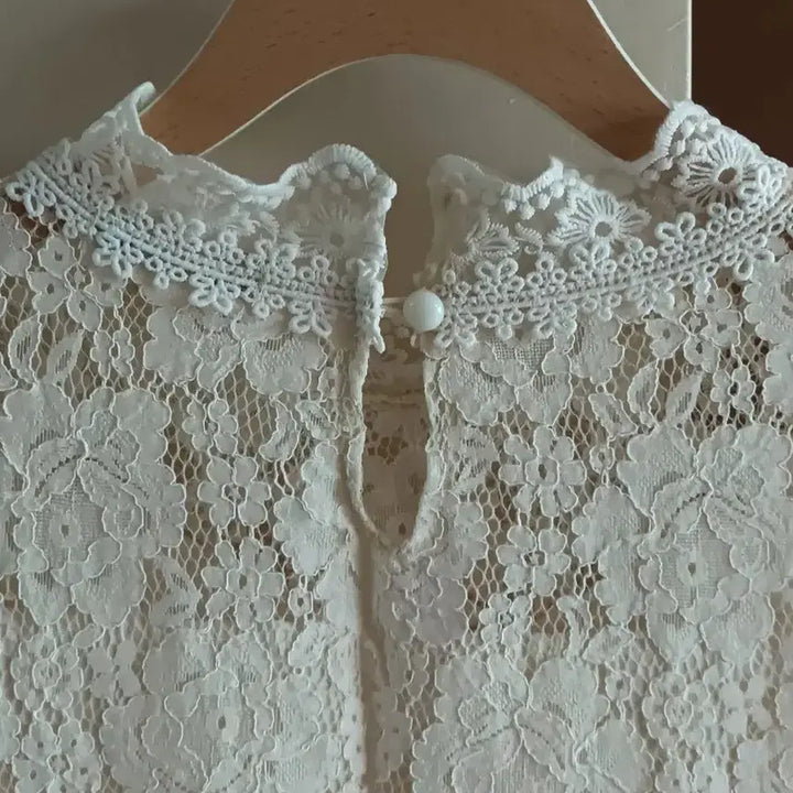 [SOLD OUT] 레코브 레이스 블라우스