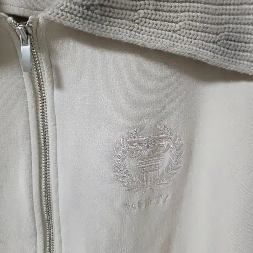 [SOLD OUT] vov집업 자켓 아이보리