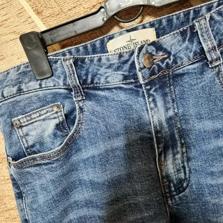 [BUNJANG] Stone Island Denim Pants (33) / 스톤아일랜드 데님 팬츠 (33)